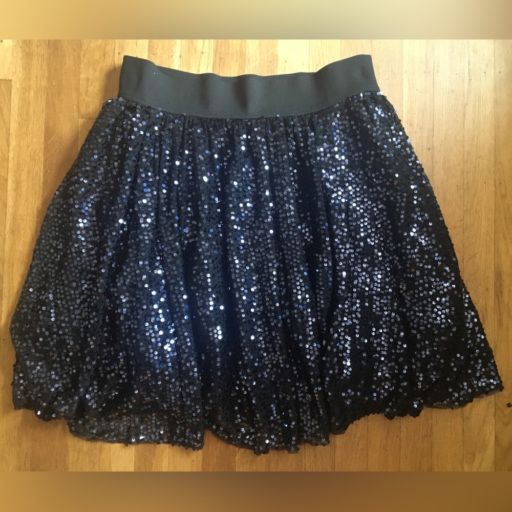 The Limited black sequin skirt size L